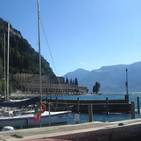 شقة فندقية Relais Rosa Dei Venti -ciao Vacanze- 3*
