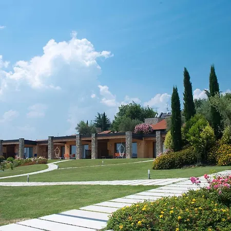 Aparthotel Relais Rosa Dei Venti -ciao Vacanze- 3*