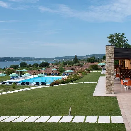 Aparthotel Relais Rosa Dei Venti -ciao Vacanze- 3*